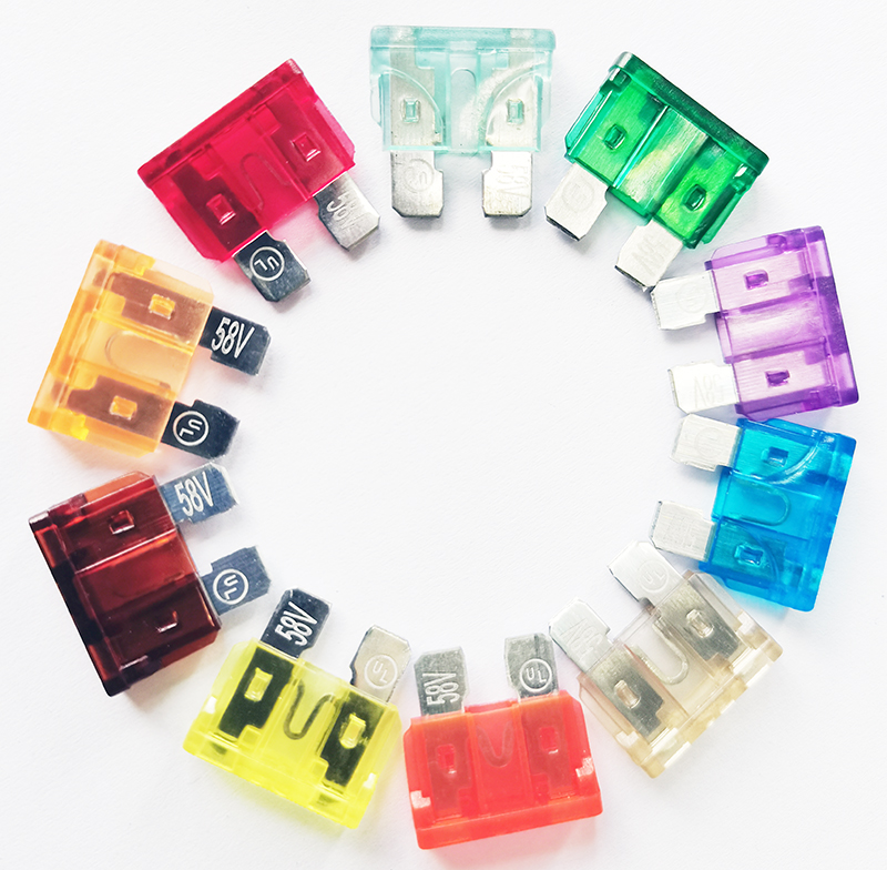 中號插片保險絲ATC-PC-1~40A58V